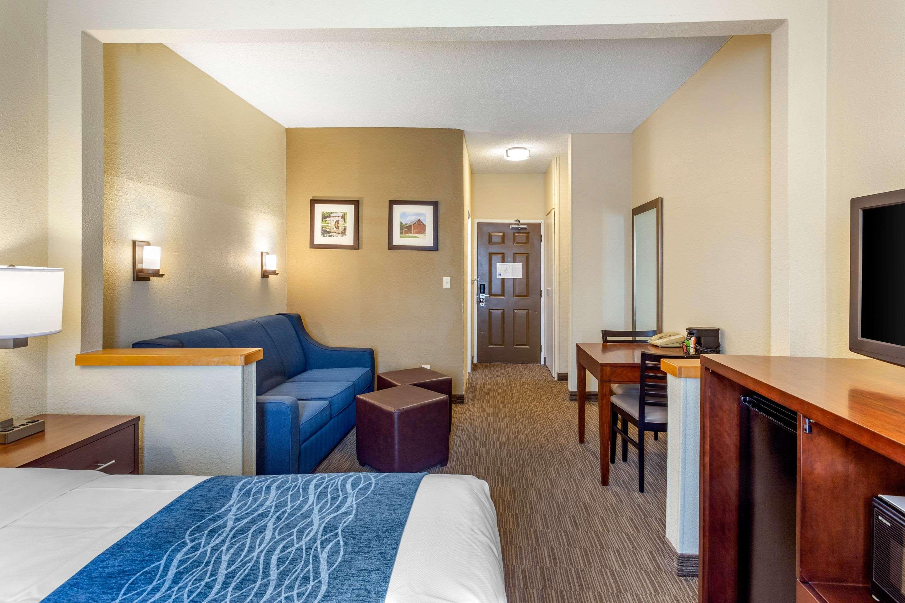 Comfort Inn Rockford Near Casino District Екстер'єр фото