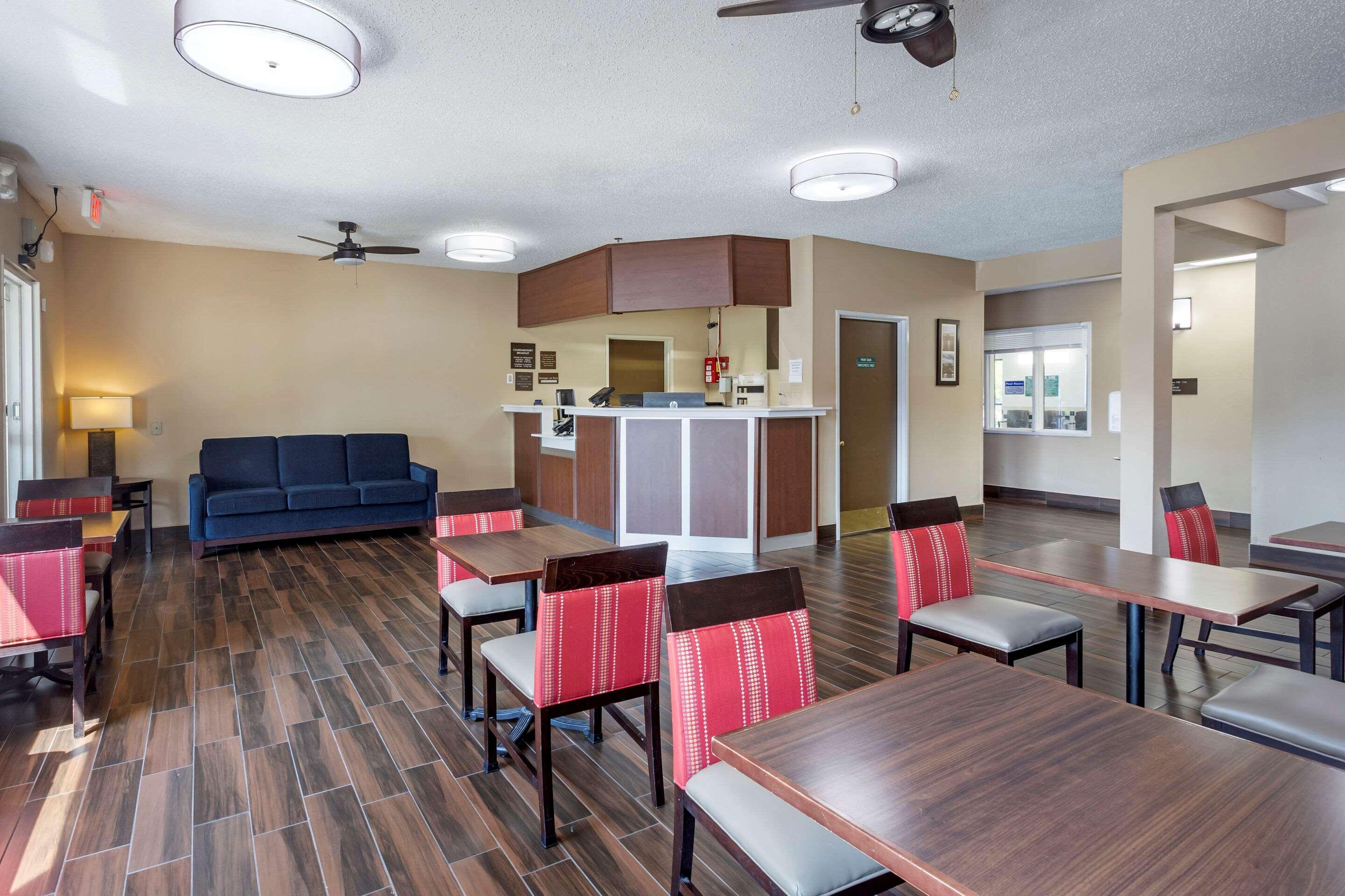 Comfort Inn Rockford Near Casino District Екстер'єр фото