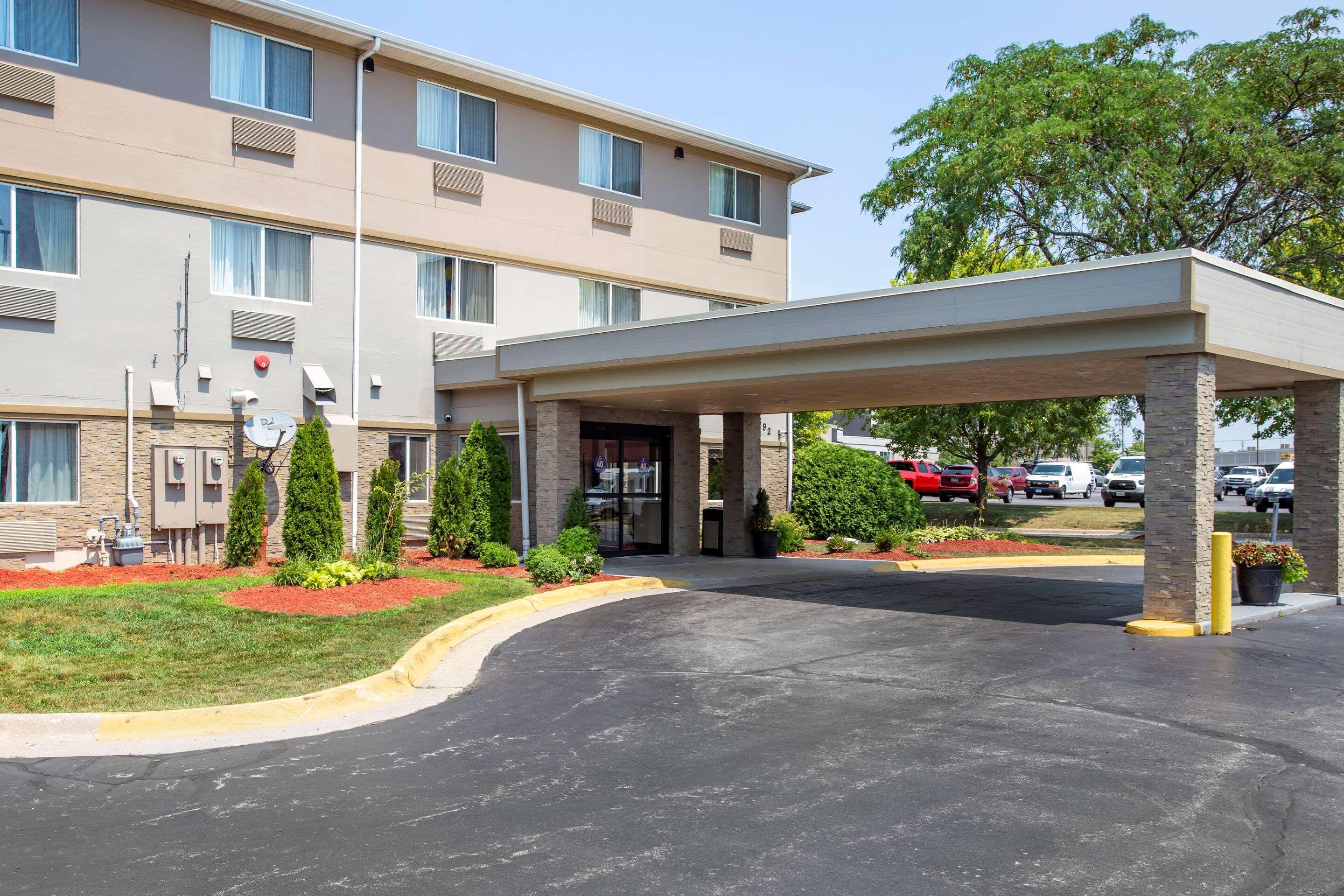 Comfort Inn Rockford Near Casino District Екстер'єр фото